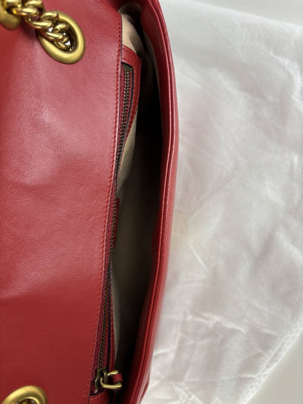Gucci GG Marmont Medium Shoulder Bag Flap Quilted Crossbody Chain Red Heart EUC - Picture 14 of 16